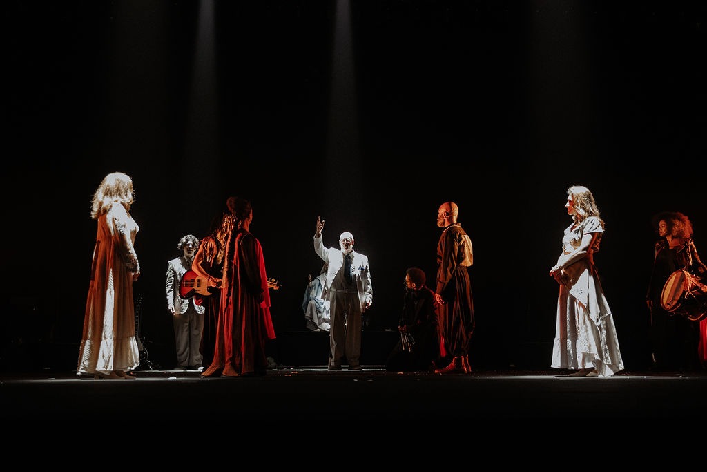 Fusão de dramaturgias