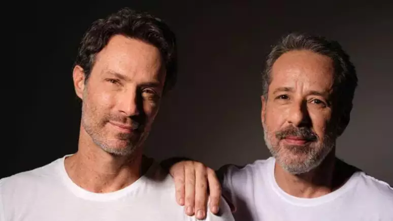 Entre Irmãos — cena do espetáculo