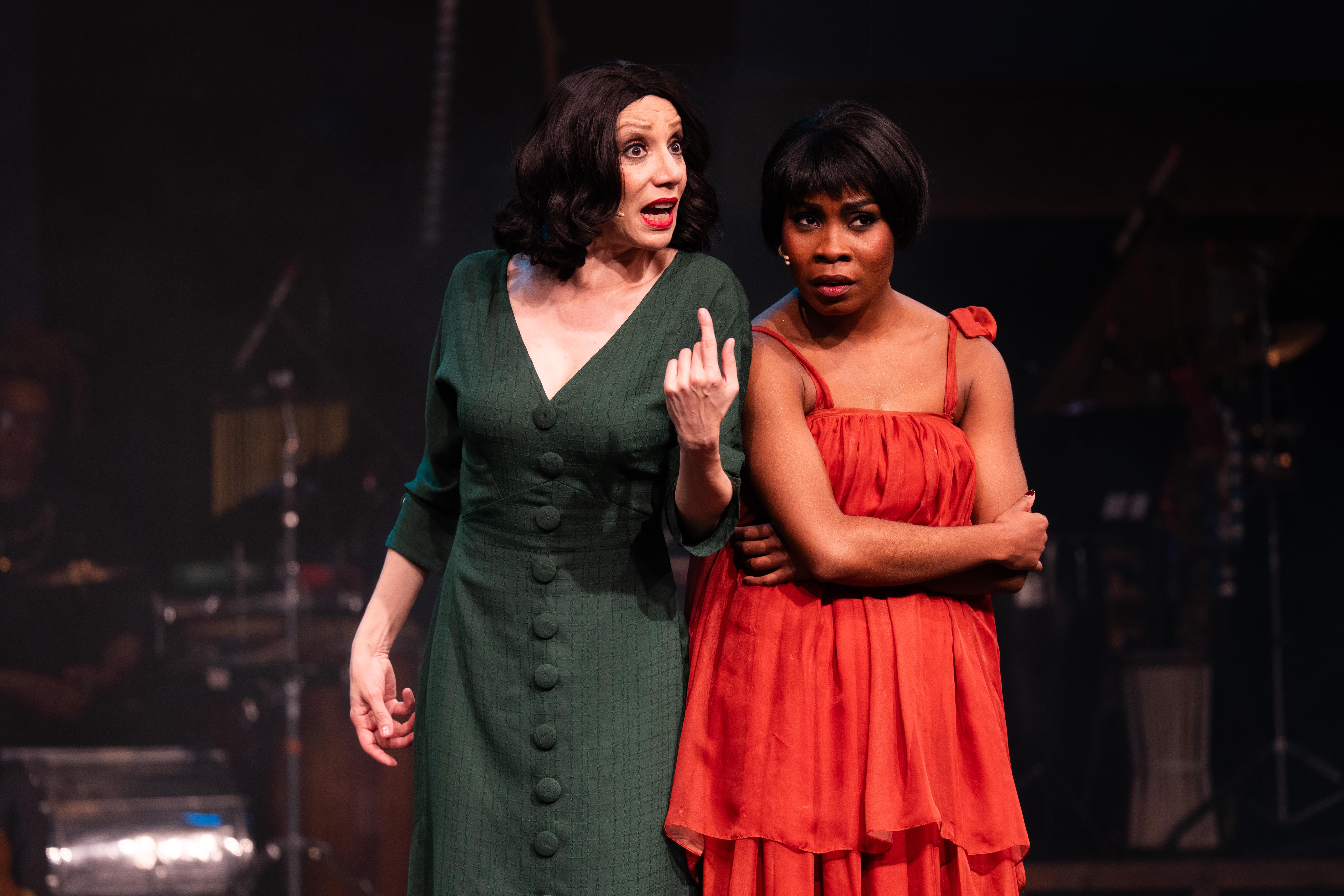 Cena de Prazer, Zezé! O Musical, em momento de confronto e mediação.