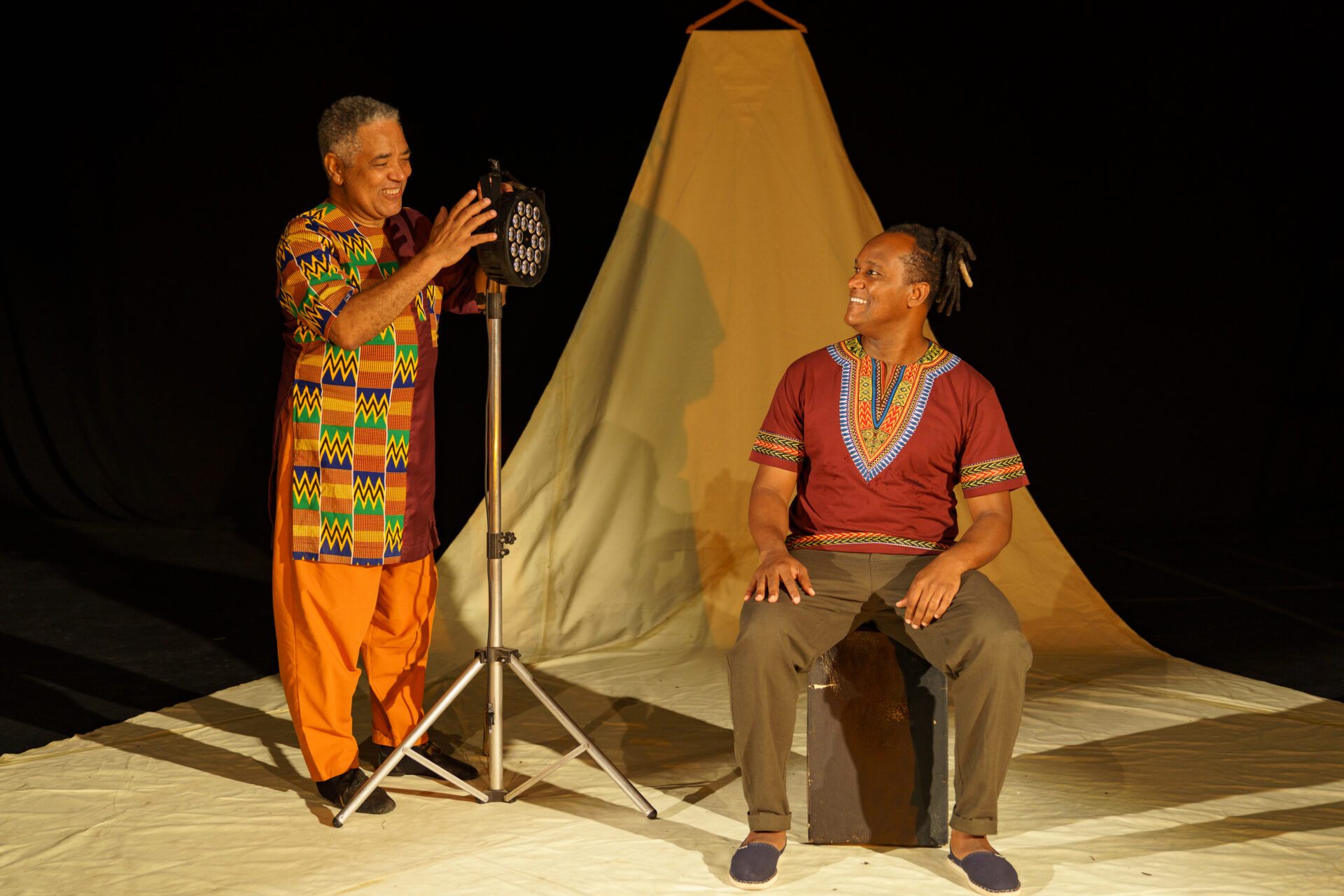 SIZWE BANZI ESTÁ MORTO