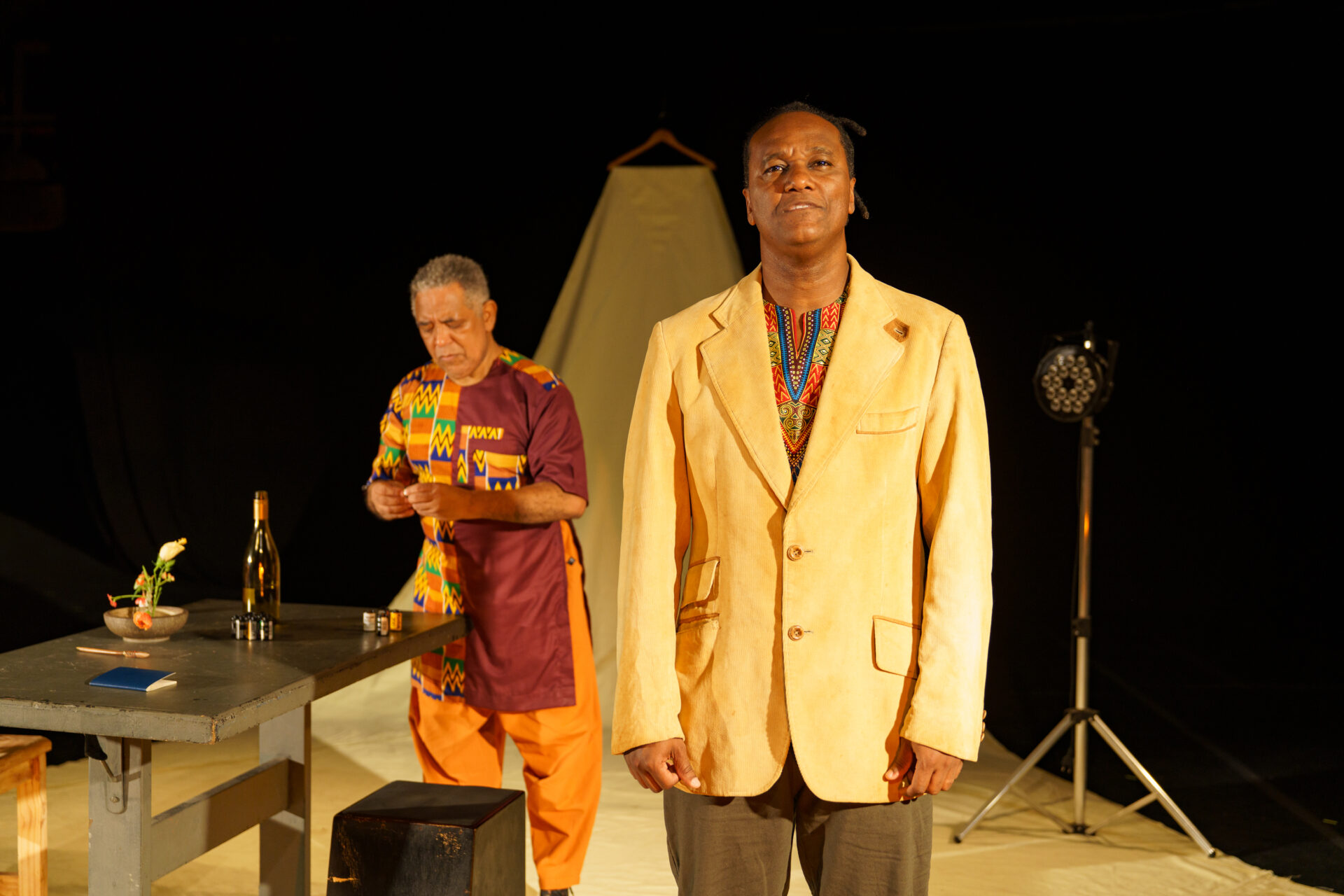 SIZWE BANZI ESTÁ MORTO